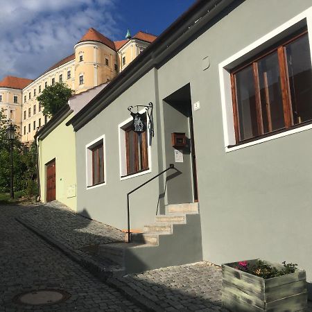 Castle-Wall-Inn Mikulov Buitenkant foto